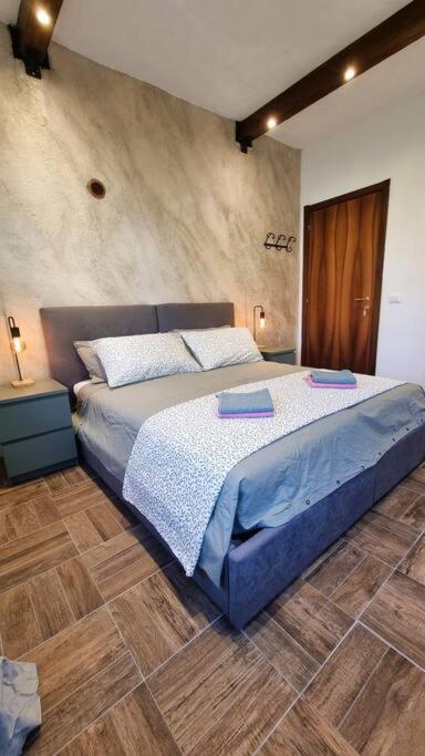 Apartment Bee Freeride Bikers House Magliolo